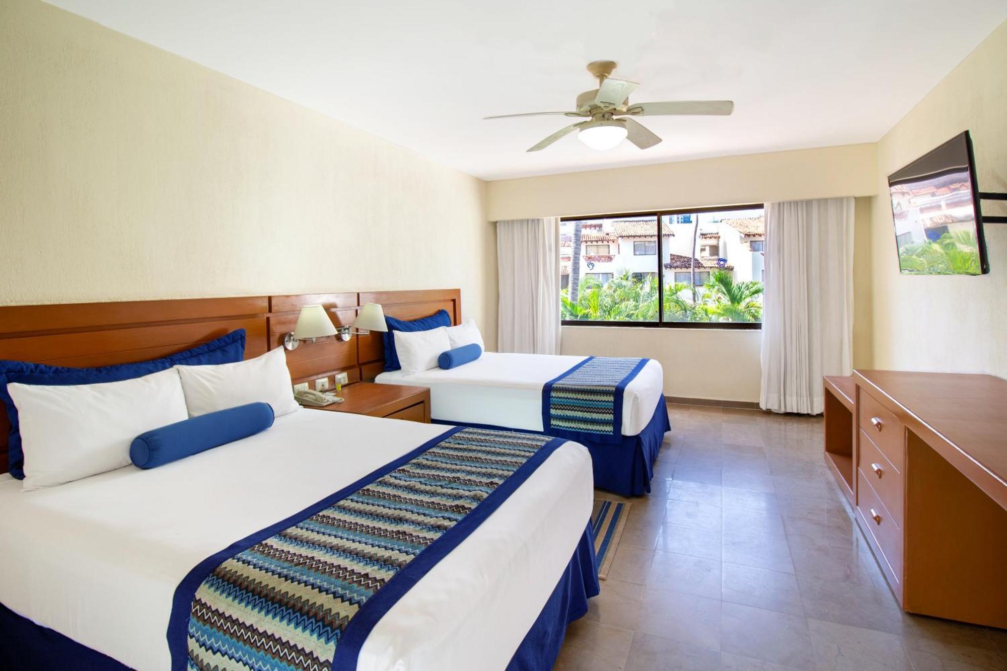 Plaza Pelicanos Grand Beach Resort All Inclusive Puerto Vallarta Extérieur photo
