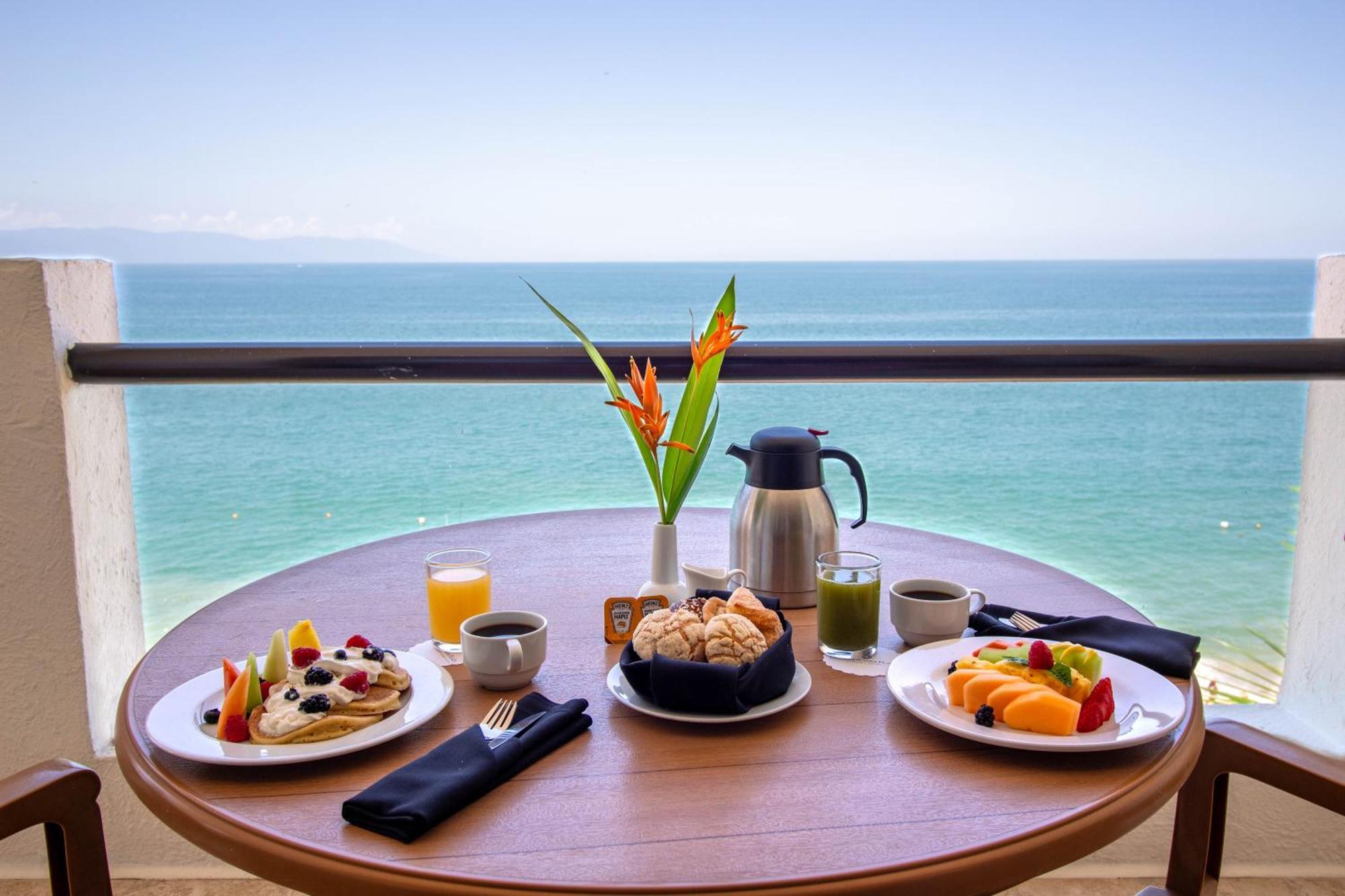 Plaza Pelicanos Grand Beach Resort All Inclusive Puerto Vallarta Extérieur photo