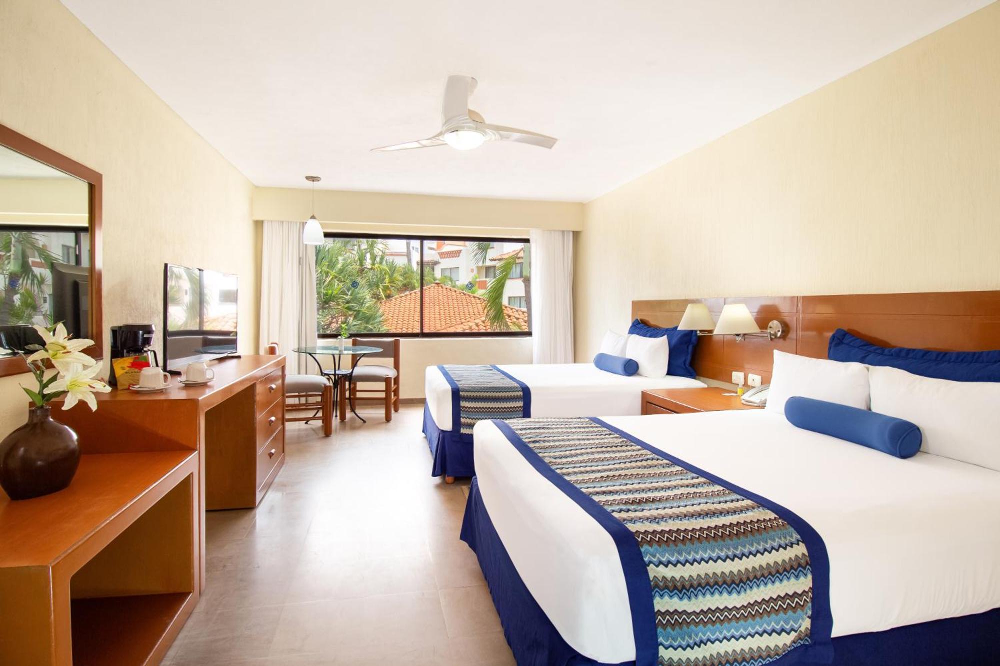 Plaza Pelicanos Grand Beach Resort All Inclusive Puerto Vallarta Extérieur photo
