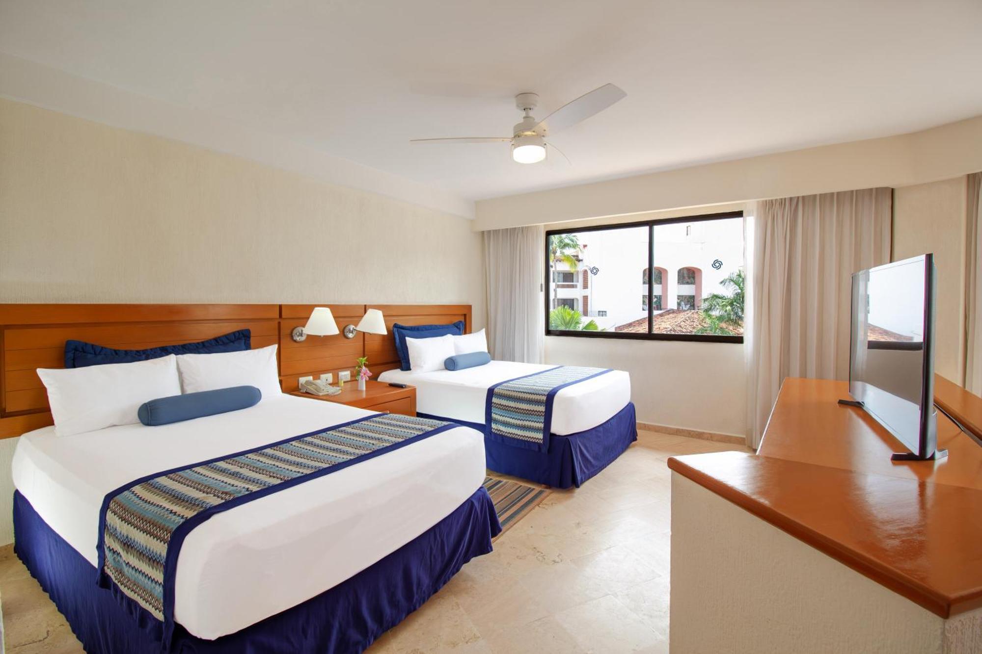 Plaza Pelicanos Grand Beach Resort All Inclusive Puerto Vallarta Extérieur photo